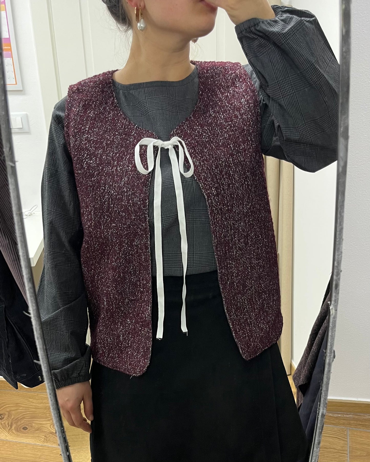 Gilet lana mélange bordeaux/grigio con fiocco