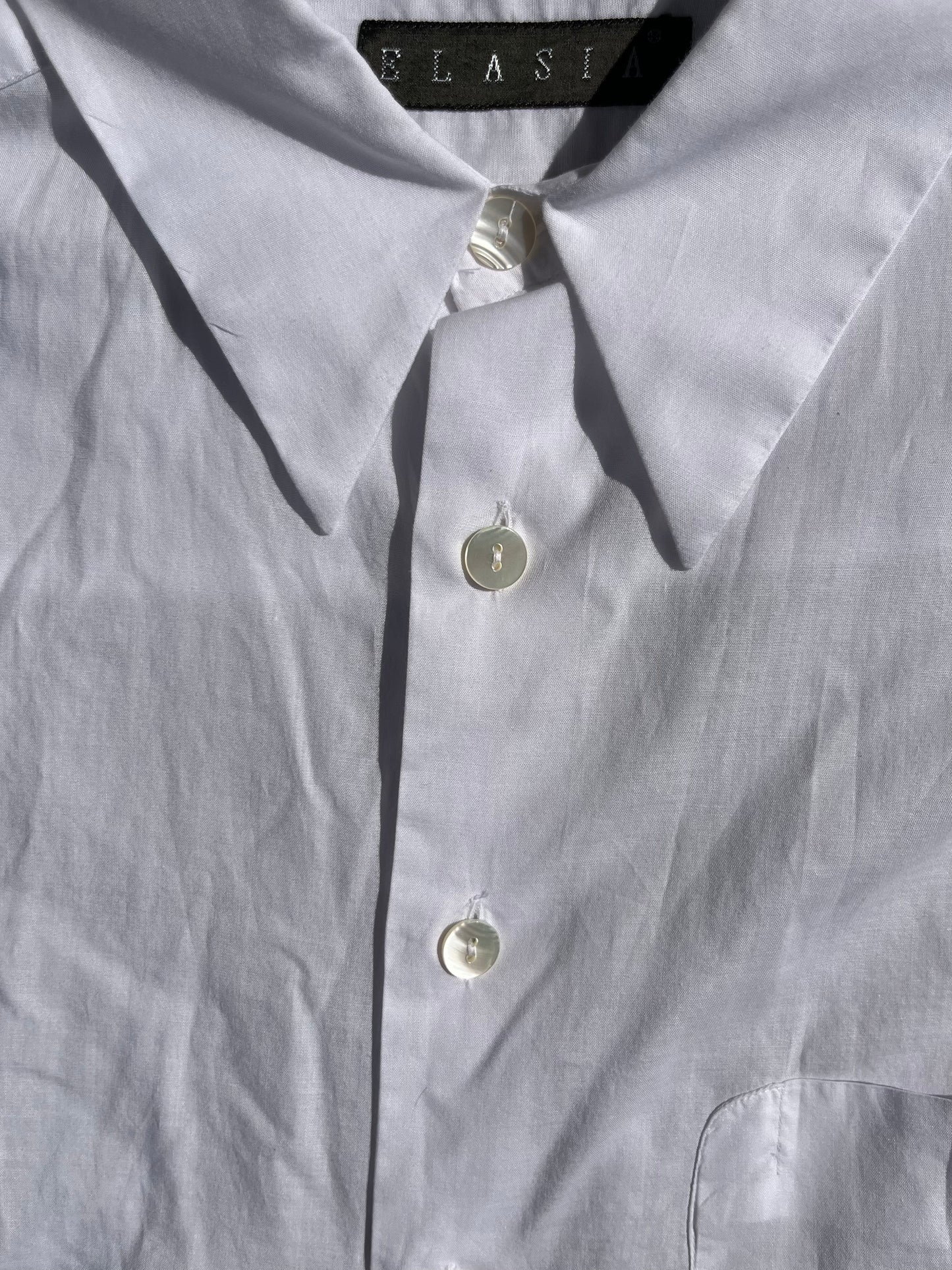 Camicia bianca + elastico blu