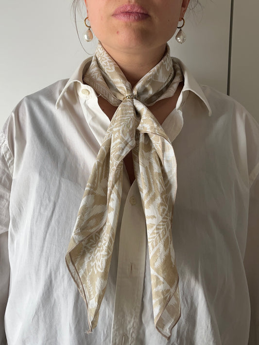 Foulard nr. 1