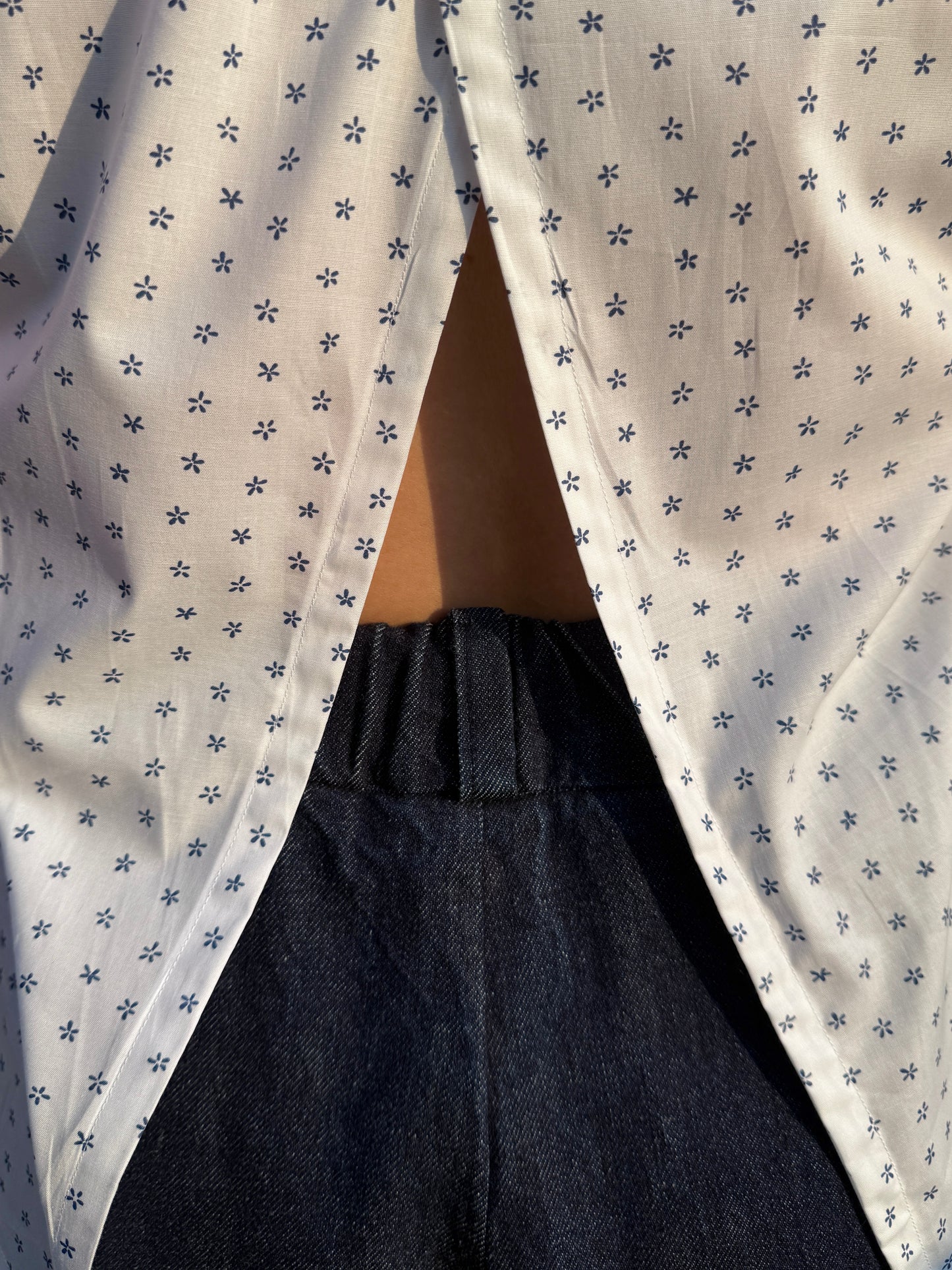 Blusa Nami bianca a fiorellini