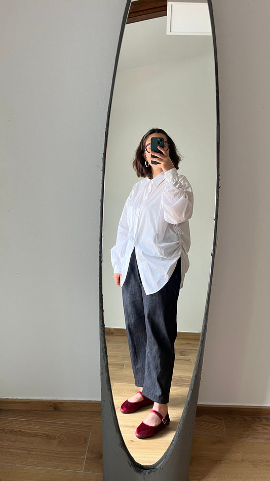 Camicia bianca + elastico blu