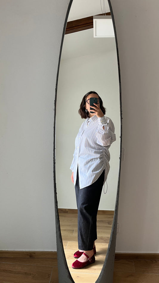 Camicia bianca a righe azzurro/beige + elastico bordeaux