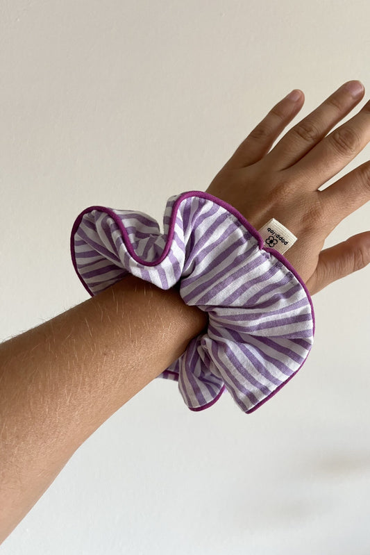 Scrunchie righe lilla/bianche + piping fucsia
