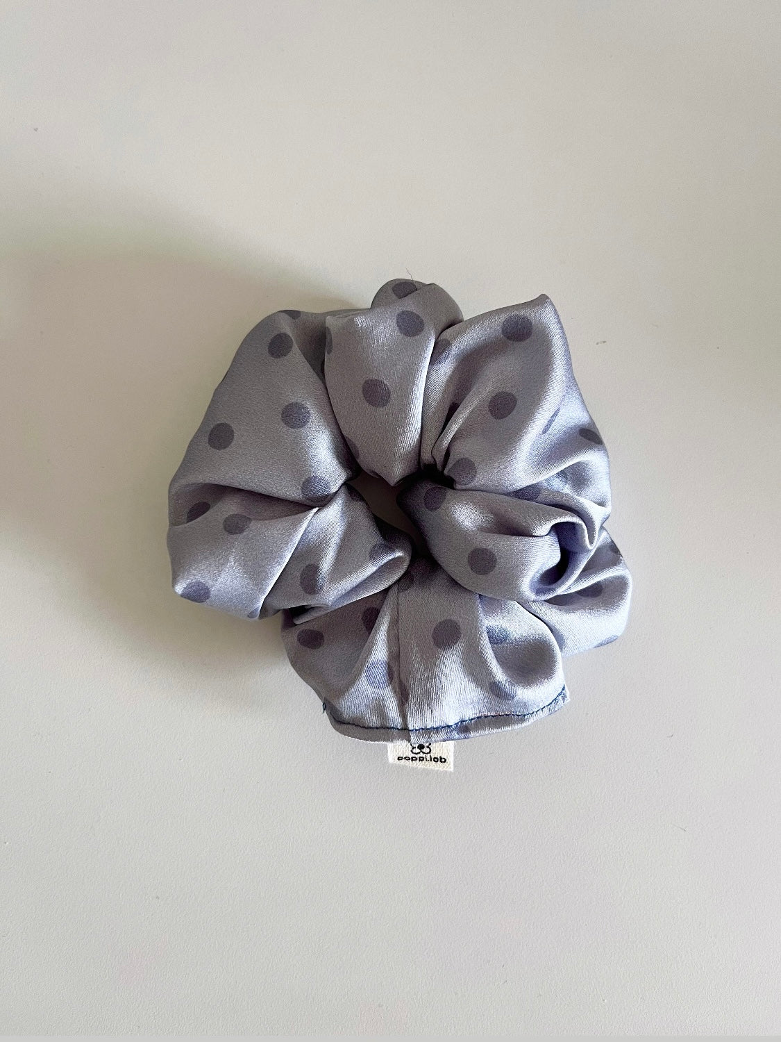 Scrunchie azzurro fantasia pois