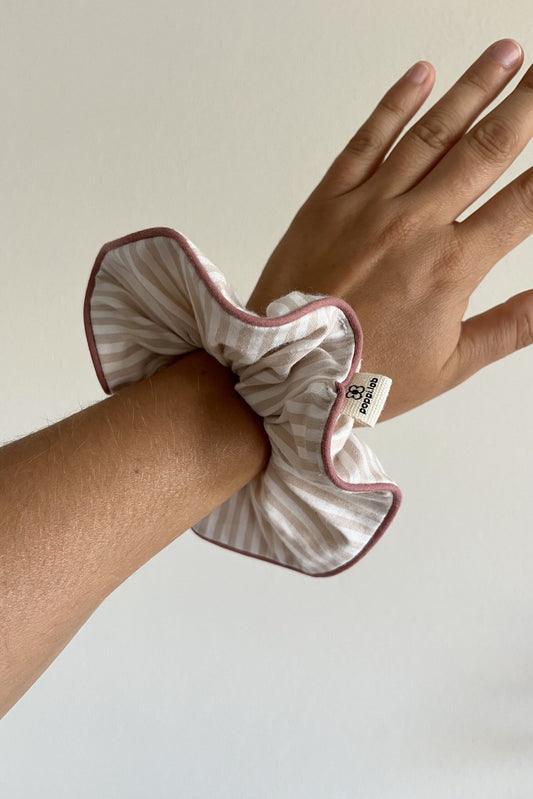 Scrunchie righe rosa cipria/bianco + piping rosa