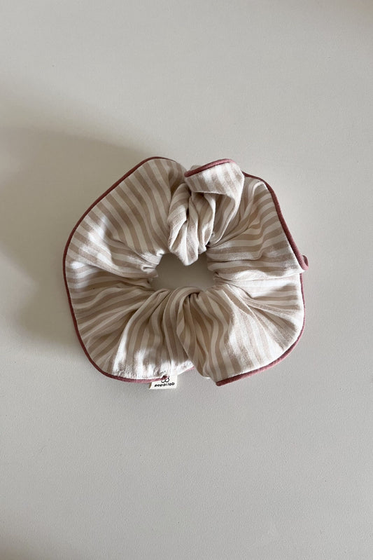 Scrunchie righe rosa cipria/bianco + piping rosa